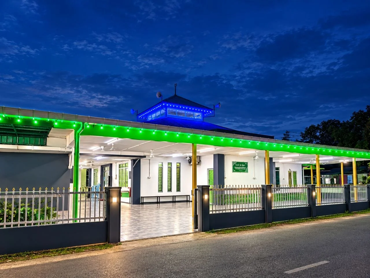 SURAU DARUL HASSANAH, KAMPUNG TABUAN DANI